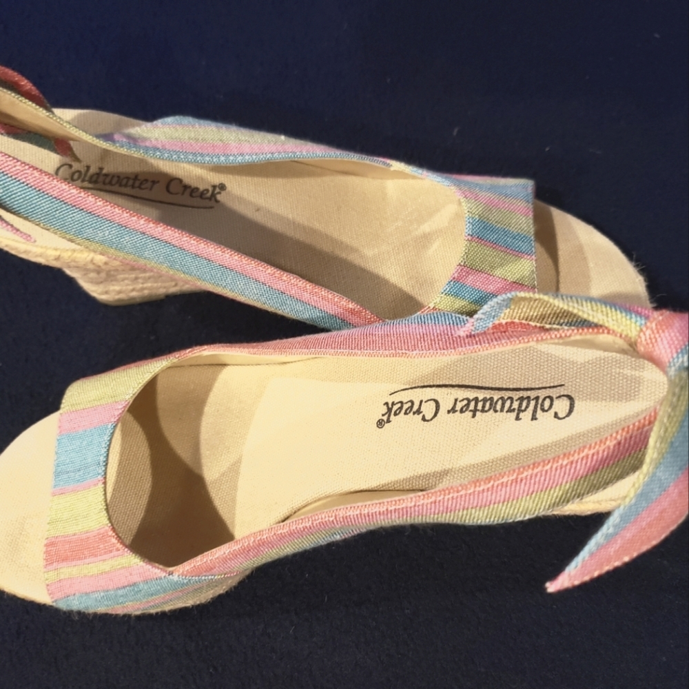 Coldwater Creek summer wedge